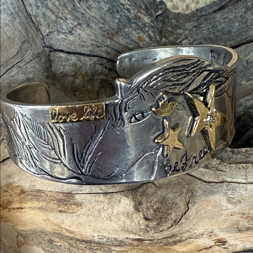 Jes MaHarry “Be Free Cuff”. Silver, Gold and Diamond! - Picture 3 of 9